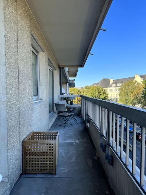 Appartement Neuf Avec Balcon Et Parking Prive Caen Luaran gambar
